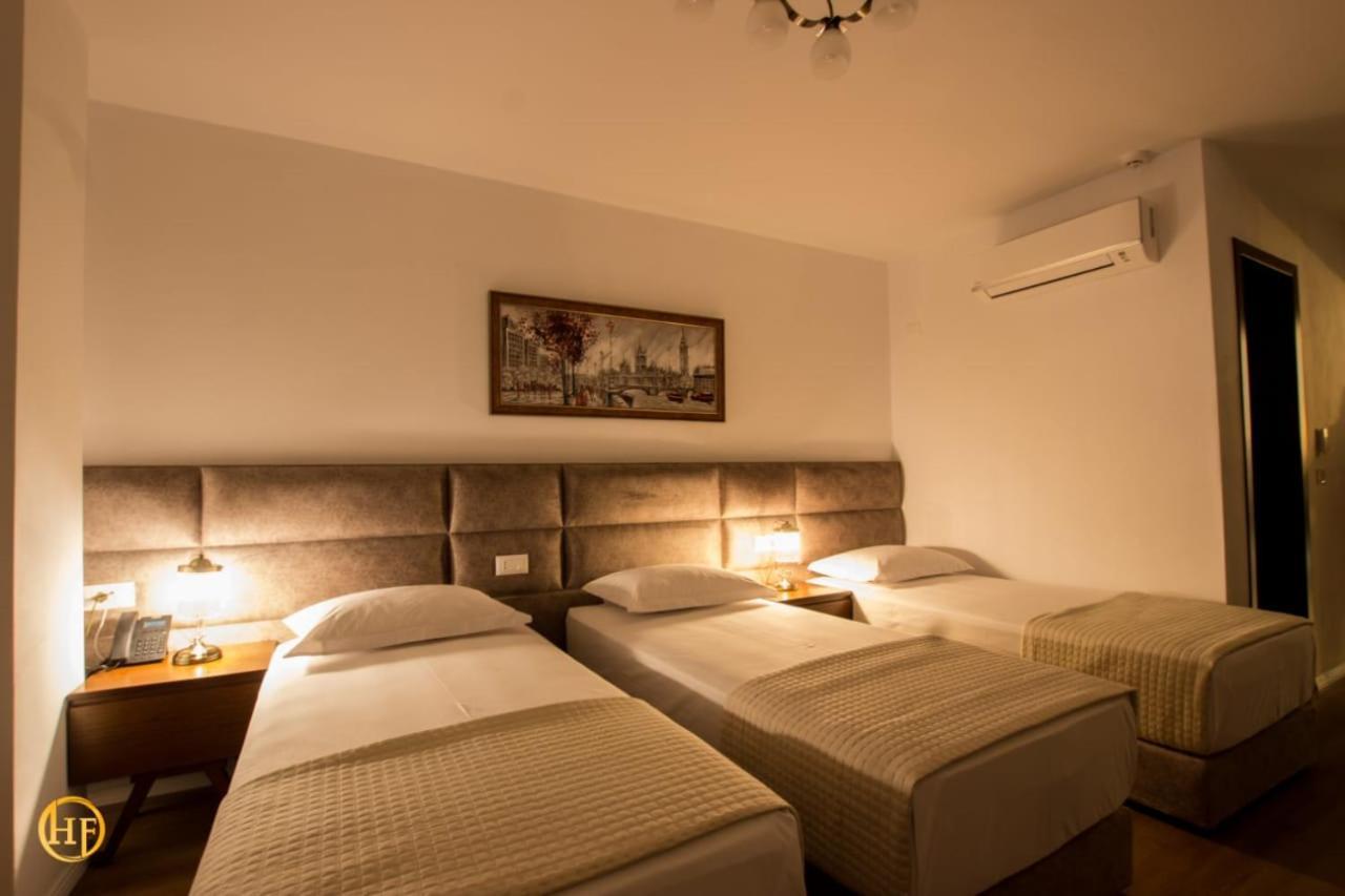 Hotel Fantasy Gjirokaster Ngoại thất bức ảnh